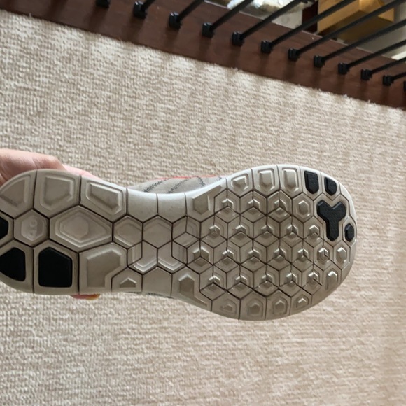 Nike Free 4.0 flyknit - Picture 2 of 2